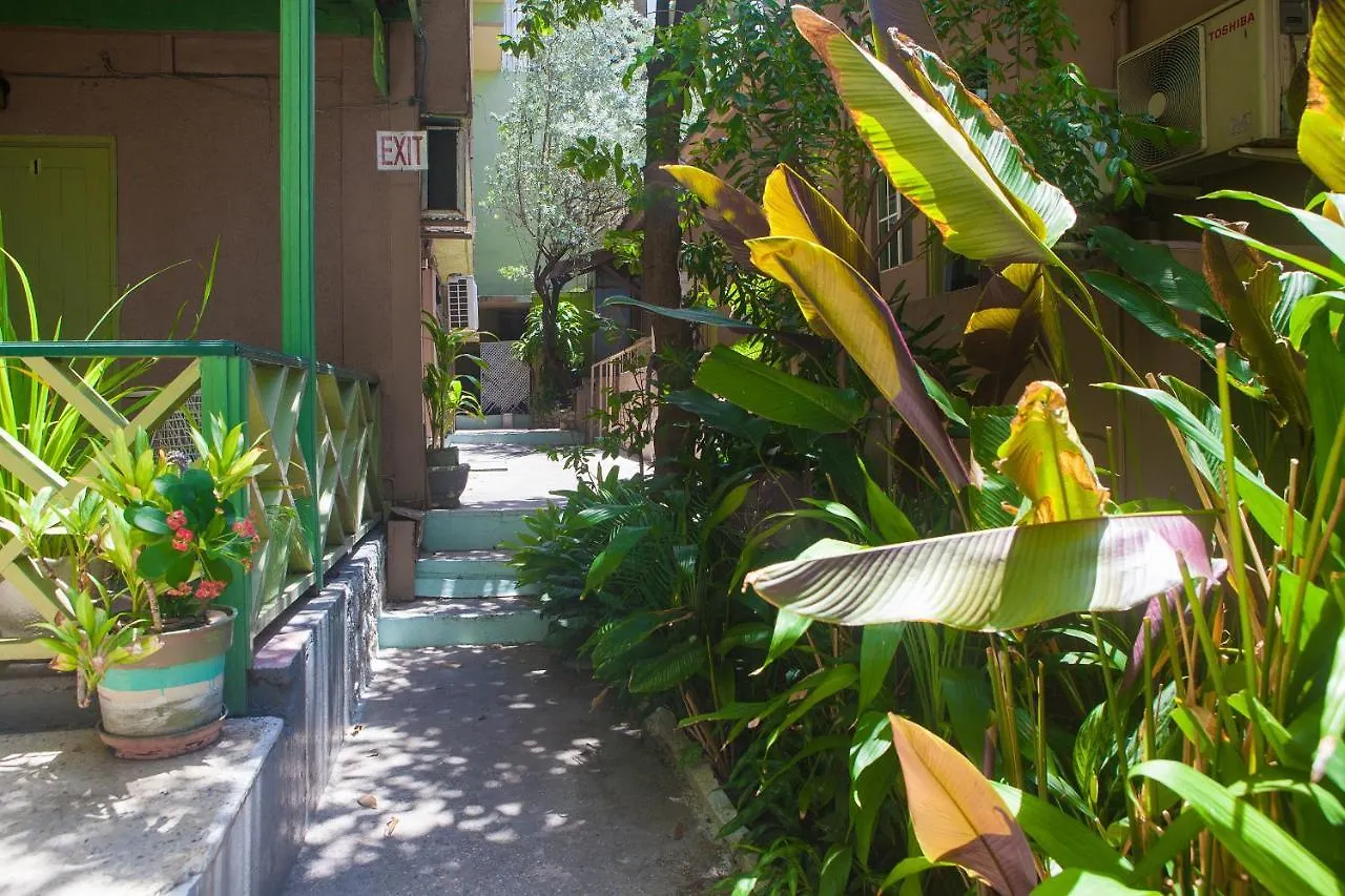 מלון מונטגו ביי Caribic House