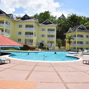 At Mystic Ridge Apartment Ocho Rios