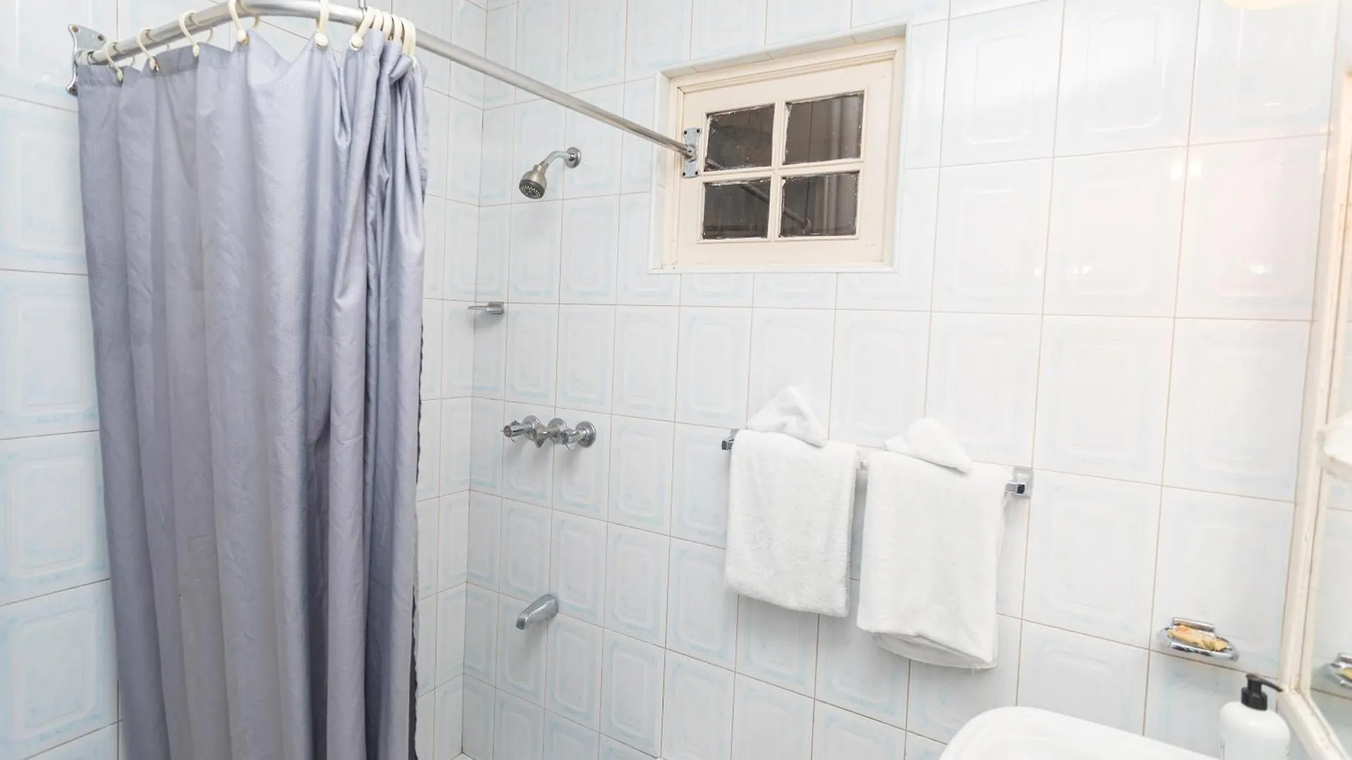 Caribic House Hotel Montego Bay Jamaica